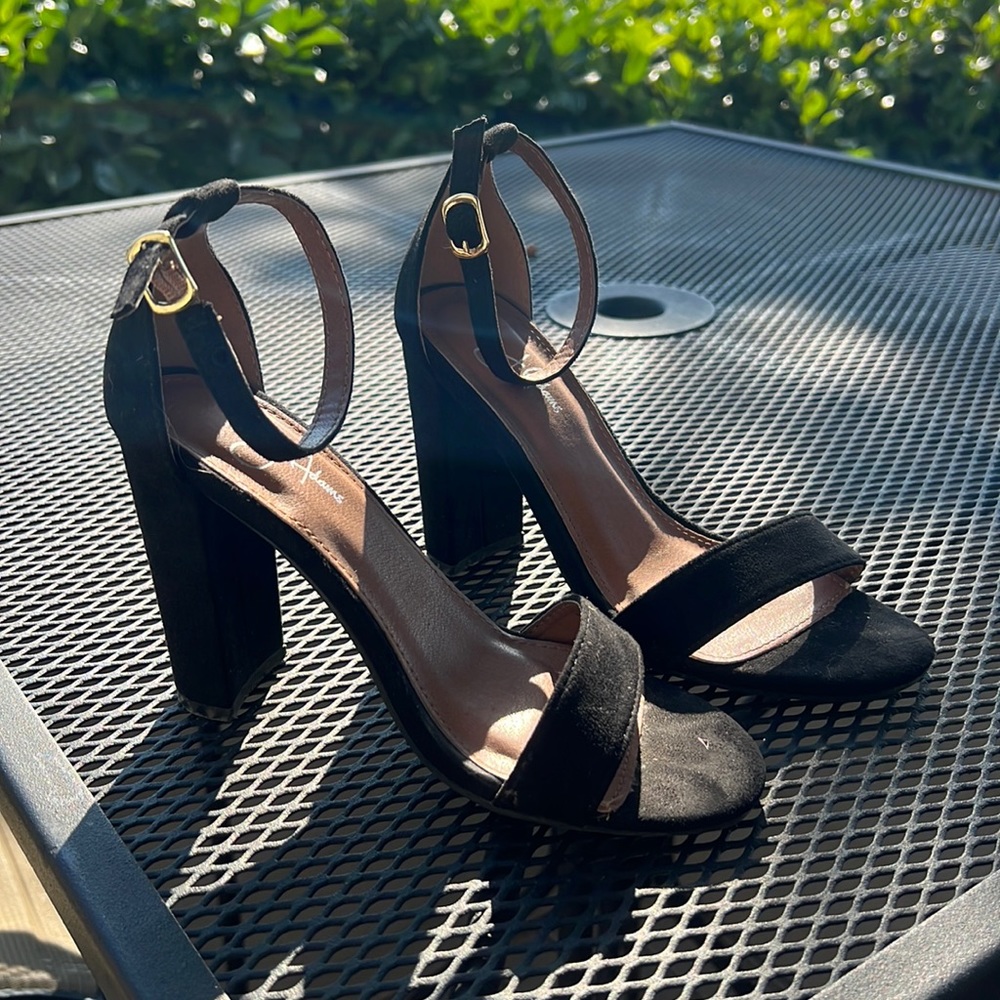 Black Sandal Heels